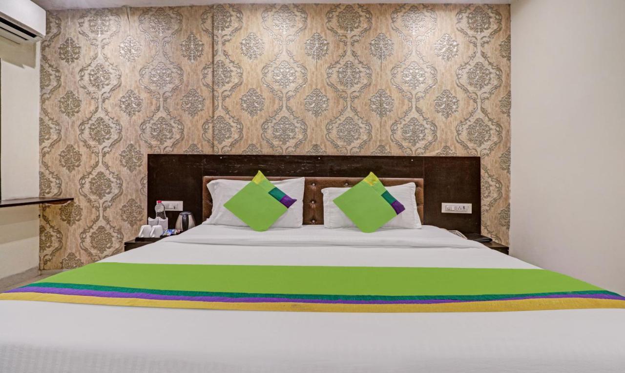 Treebo Trend Paragon Suites Mahipalpur Нью-Дели Экстерьер фото